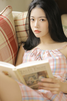 年轻女老板做愛